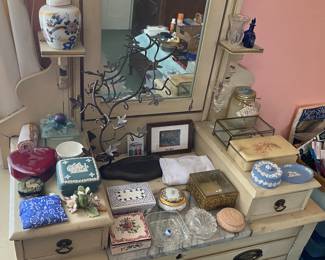 Jewelry and Trinket Boxes
