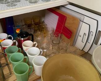 Cutting Boards/Coffee Mugs