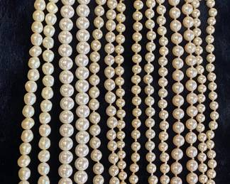 Pearl Strands