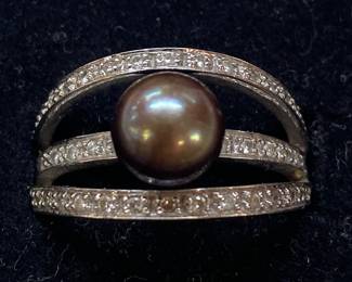 14K Gold Pearl Ring