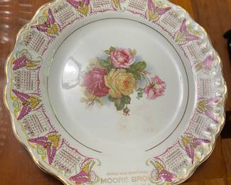 1915 Moore Brothers Thomasville, N.C. Christmas Plate
