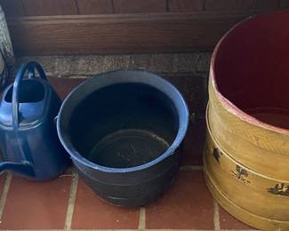 Planters/Watering Cans