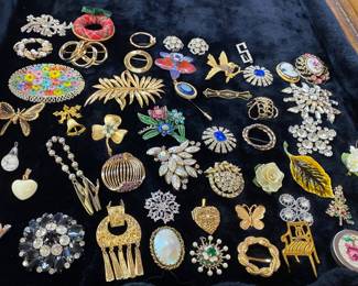 Assorted Costume Jewelry Brooches