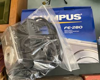 Olympus FE-280 Camera