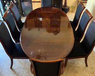 1980s Stanley Empire Style Extendable Oval Cherry Dining Table w 2 Leaves and 8 Chairs