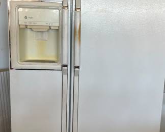 Refrigerator Freezer