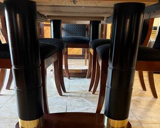 1980s Stanley Empire Style Extendable Oval Cherry Dining Table w 2 Leaves and 8 Chairs