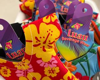 Luau Beverage Wear Koozie
