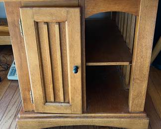 Shaker style furniture