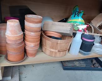 Terracotta pots and garden items