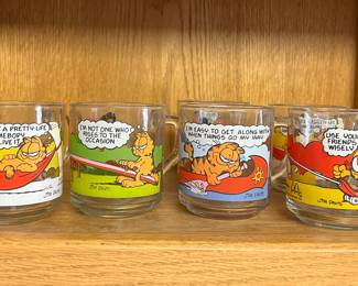 Vintage McDonald's Garfield glass mugs