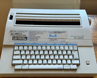 Vintage Smith Corona SL 2500