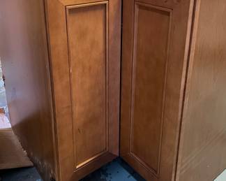 One of 3 cabinets (never installed, 2 in boxes)
