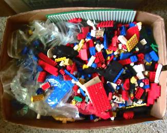 Thousands of Lego blocks and figures (dated back to the late 80's and 90's. These are not sorted. Selling by the large box only!