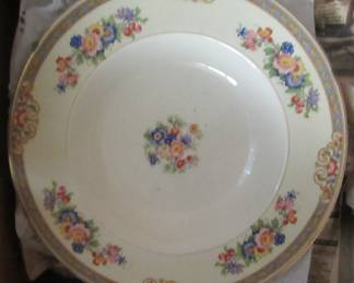 Numerous pcs. see next photo for info.