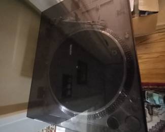 High end turntables