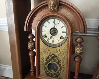 Mantel Clock