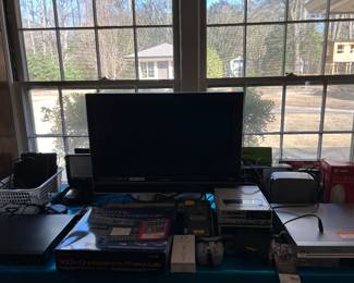 MASSIVE AMOUNT OF ELECTRONICS