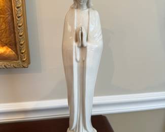 Goebel Praying Madonna Porcelain Figurine