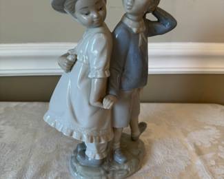 Lladro Puppy Love Boy & Girl Porcelain Figurine