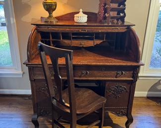 Vintage Macey 2 Drawer / 2 Door / 1 Roll Top Oak Desk (40"W x 41"H x 28"D) with Matching Chair