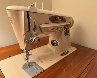 Vintage Singer Model 503A Sewing Machine