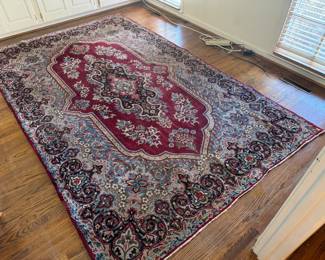 Hand-knotted Persian Wool Rug (125"L x 75"W)