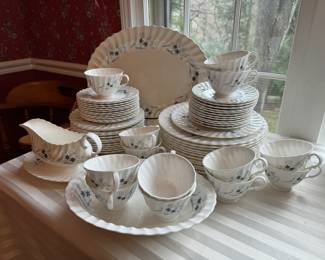 Royal Doulton Millefleur Bone China (65pc)