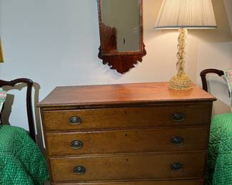 Antique 4 Drawer Dresser (18-1/2"D x 43-1/2"W x 36-1/2"H)