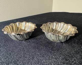 Sterling Silver Pedastool Dish (pr - 25 grams ea)