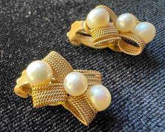 14K Gold & Pearl Earrings