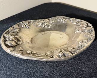 Sterling Silver Platter / 136 grams