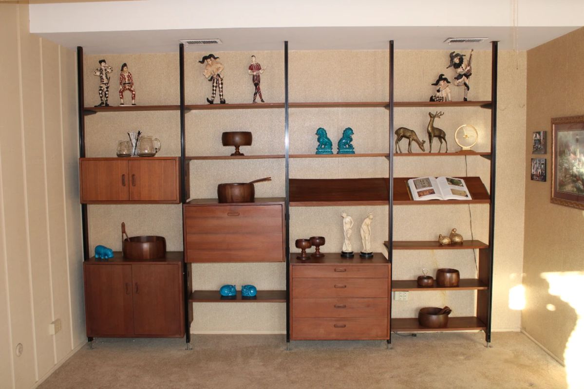 FABULOUS George Nelson Omni Space Storage Systems wall unit for Structural Products, Inc. of Charlotte, Michigan, sold as shown, bring your tools to take it apart!