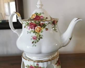 Another view of Royal Albert Old Country Roses Teapot with warming stand