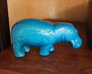 MidCenturyHippo