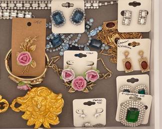 Another detail of gorgeous vintage costume jewelry