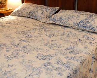 Custom made cotton toile king size duvet cover and king size pillow sham set, NEVER USED!
