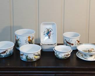 Portmeirion Birds of Britain baking dishes, compote, and cache pots