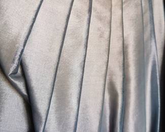 Pleating details of amazing home sewn (!) vintage pleated skirt in a stunning iridescent silver fabric with a matching belt