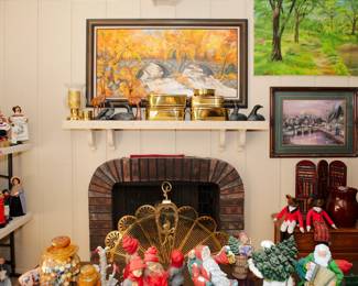 Vintage brass planters, Christmas decor, and more!