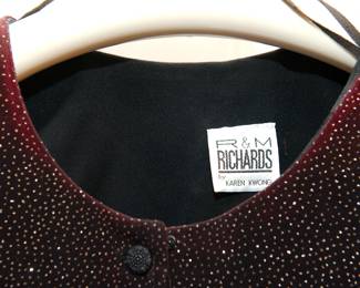 Tag detail of vintage R&M Richards by Karen Kwong deep red ombre gradient oversize sweater with glitter highlights