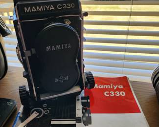 Mamiya C330 Pro TLR Camera Blue Dot Sekor 2.8/80mm