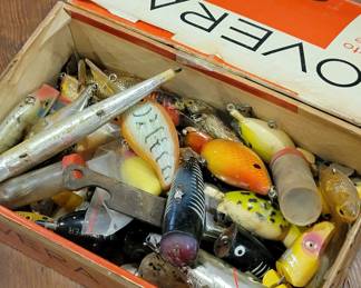 Vintage wooden fishing lures