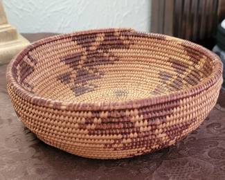 Navajo Indian basket/bowl