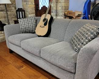 A great place to play guitar!