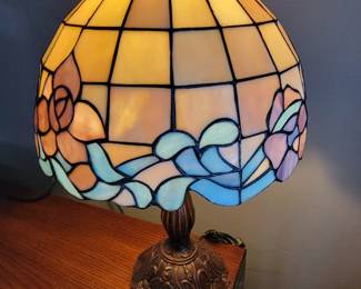 BEAUTIFUL Stained Glass Lamp