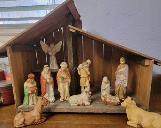 Nativity Scene shelf/table Set