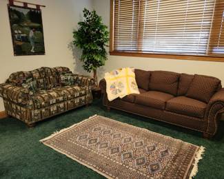 Sofa & loveseat