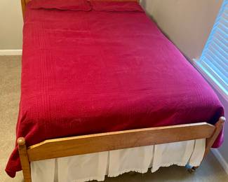 QUEEN BED ON CASTERS