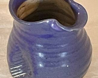 VINTAGE POTTERY CREAMER